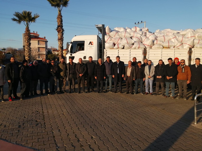 Depremden etkilenen bölgelere ulaştırılmak üzere yardım ve ihtiyaç malzemeleri yola çıktı.